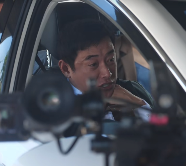 演员罗晋拍戏被勒脖子到窒息！青筋暴起眼球充血，脖子上伤痕明显休闲区蓝鸢梦想 - Www.slyday.coM