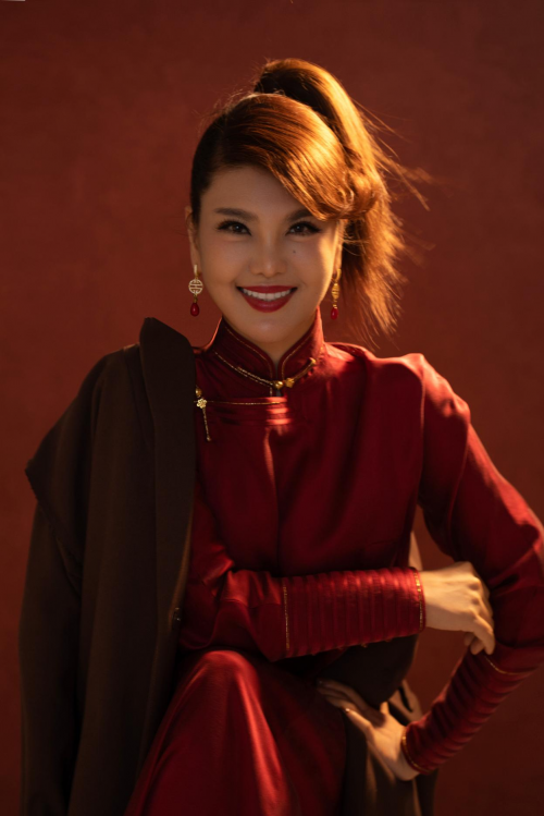 乌兰图雅荣获内蒙古首批新文艺群体领军人才称号