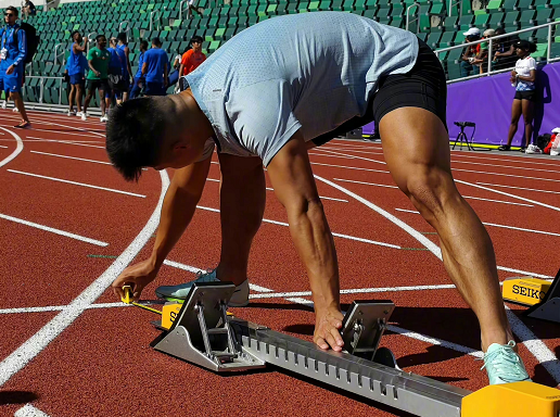 登热搜榜！苏炳添无缘百米决赛，三大原因曝光，中国飞人太难了休闲区蓝鸢梦想 - Www.slyday.coM