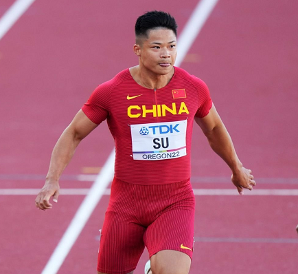 登热搜榜！苏炳添无缘百米决赛，三大原因曝光，中国飞人太难了休闲区蓝鸢梦想 - Www.slyday.coM