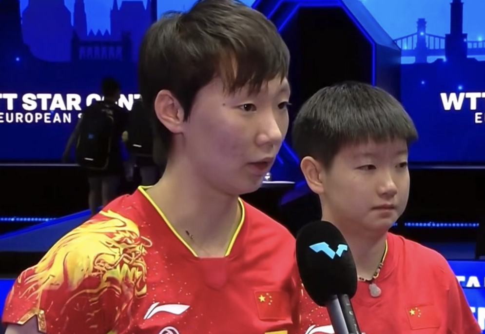 王曼昱孙颖莎横扫夺冠!伊藤想哭,王曼昱回应伤势,孙颖莎凡尔赛休闲区蓝鸢梦想 - Www.slyday.coM 王曼昱孙颖莎横扫夺冠!伊藤想哭,王曼昱回应伤势,孙颖莎凡尔赛休闲区蓝鸢梦想 - Www.slyday.coM