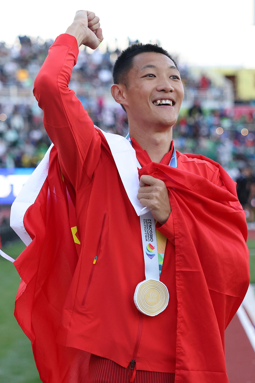 一跳绝杀创历史最后一跳暴涨33厘米王嘉男摘中国男子跳远世锦赛首金