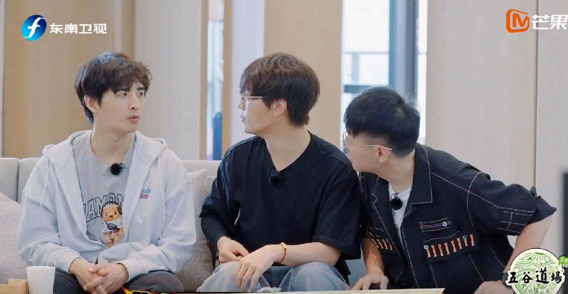 《欢迎来到蘑菇屋》0713再就业中年再就业,男团太好笑了哈哈哈休闲区蓝鸢梦想 - Www.slyday.coM 《欢迎来到蘑菇屋》0713再就业中年再就业,男团太好笑了哈哈哈休闲区蓝鸢梦想 - Www.slyday.coM