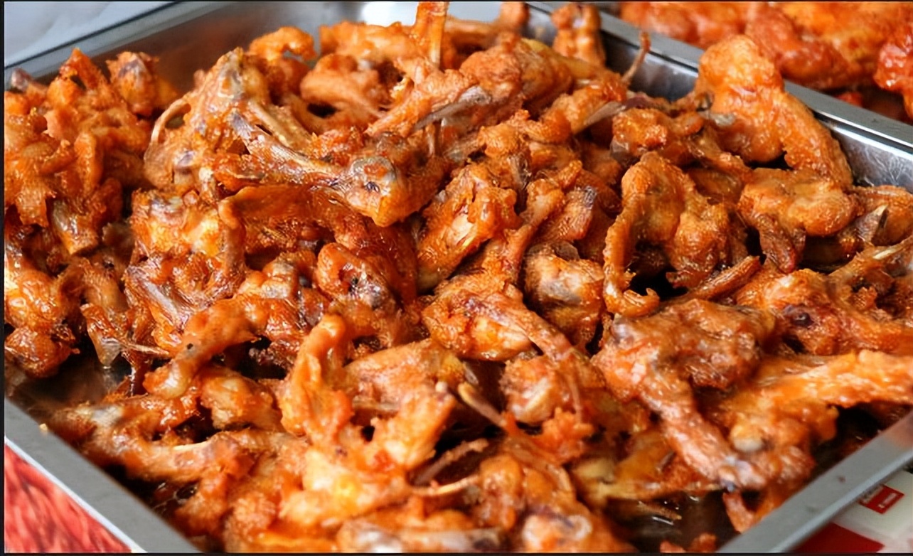 火遍全国的炸鸡叉骨,买1斤送半斤,用啥肉做的?今天终于知道了__财经头