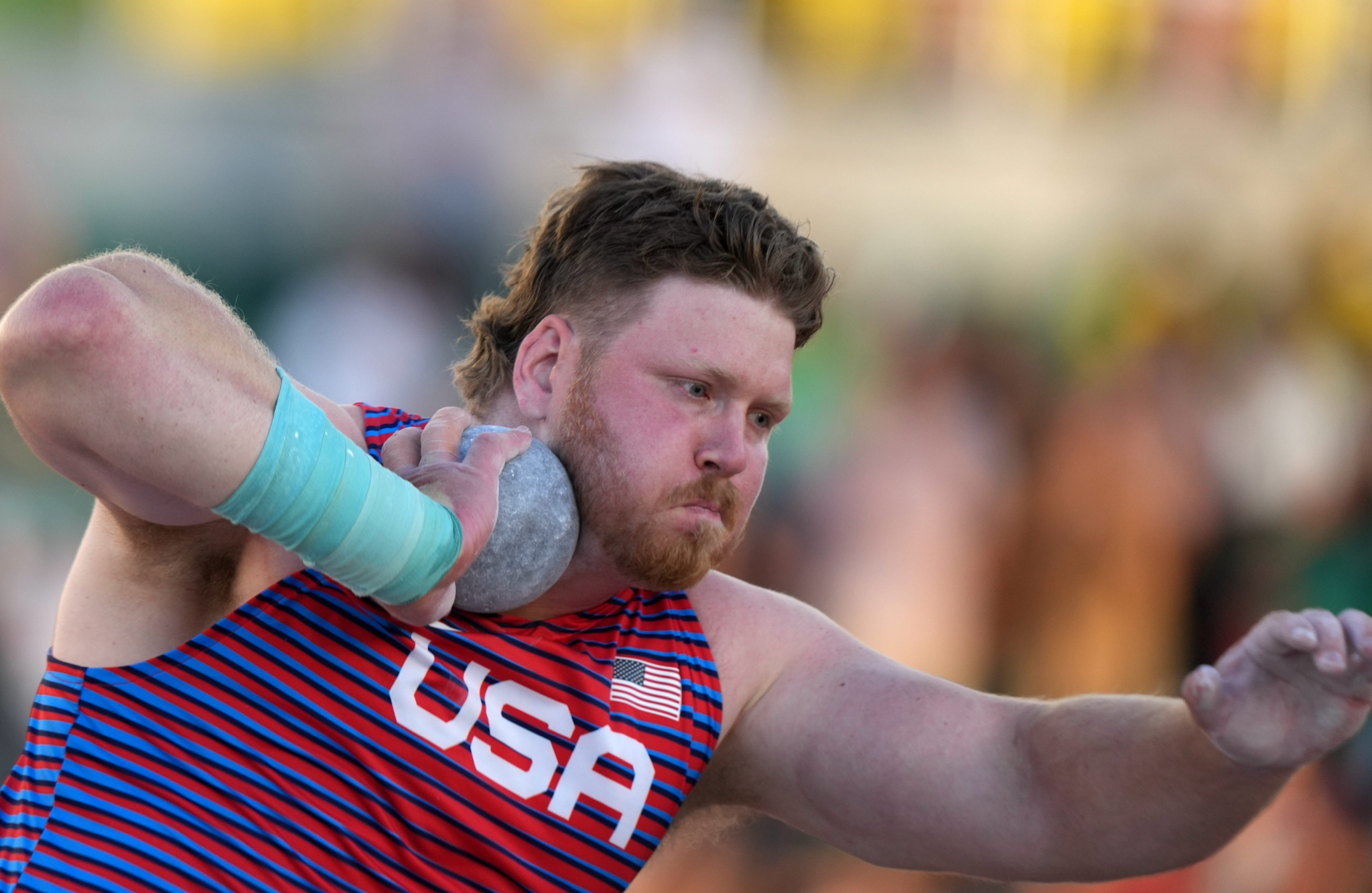 克劳瑟夺得男子铅球冠军|铅球|世界田径锦标赛_新浪新闻