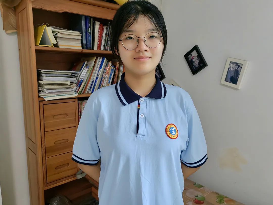 里水中学 蔡嘉梅今年的暑假很长,我会借此机会提前预习高中知识,并多