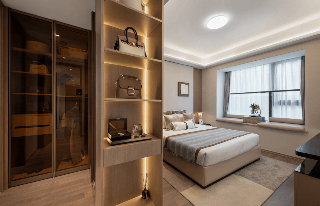 金珺府建筑面积约139㎡四房实拍图