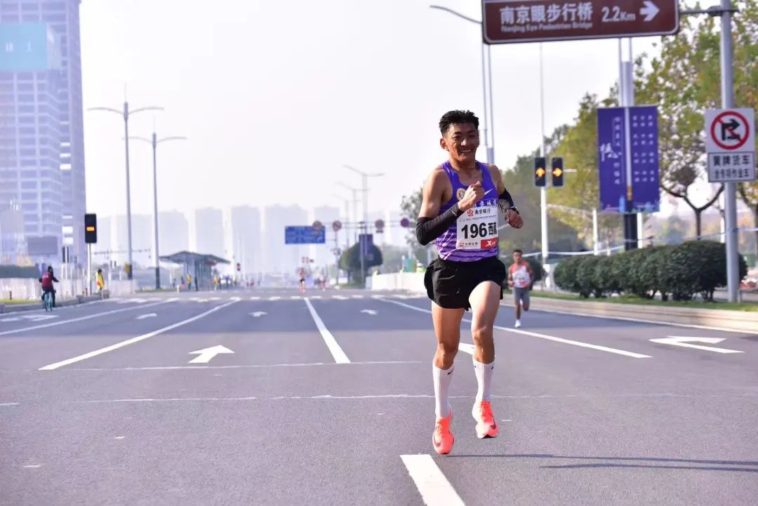 扎西次仁,冠军!(配图)