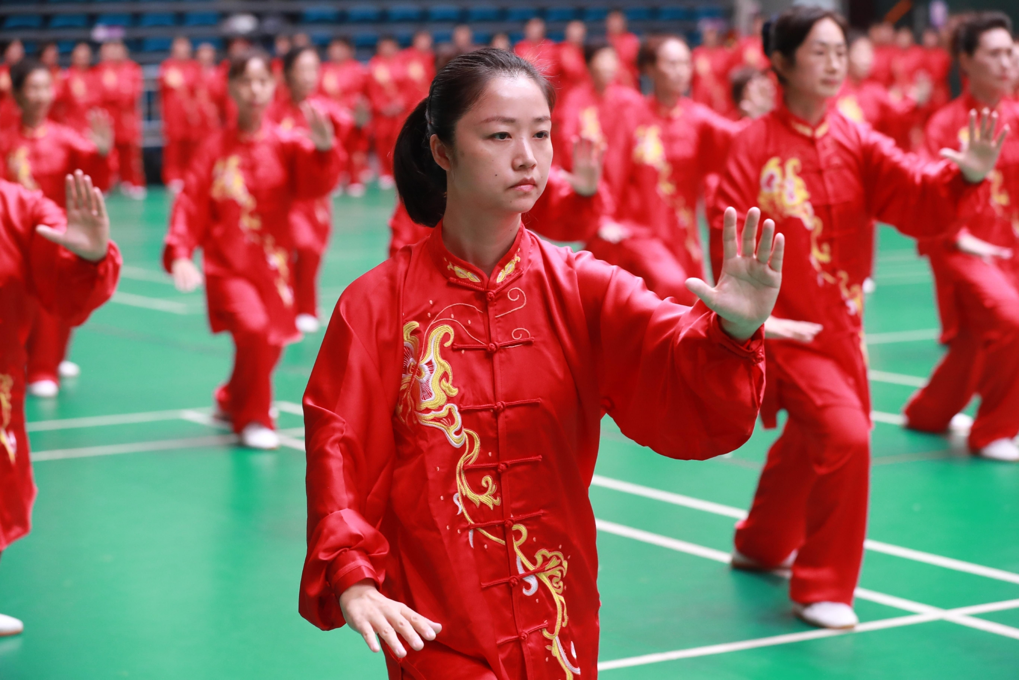 北京理工大学副教授,世界冠军邱慧芳表演太极拳.&nbsp; 受访者供图