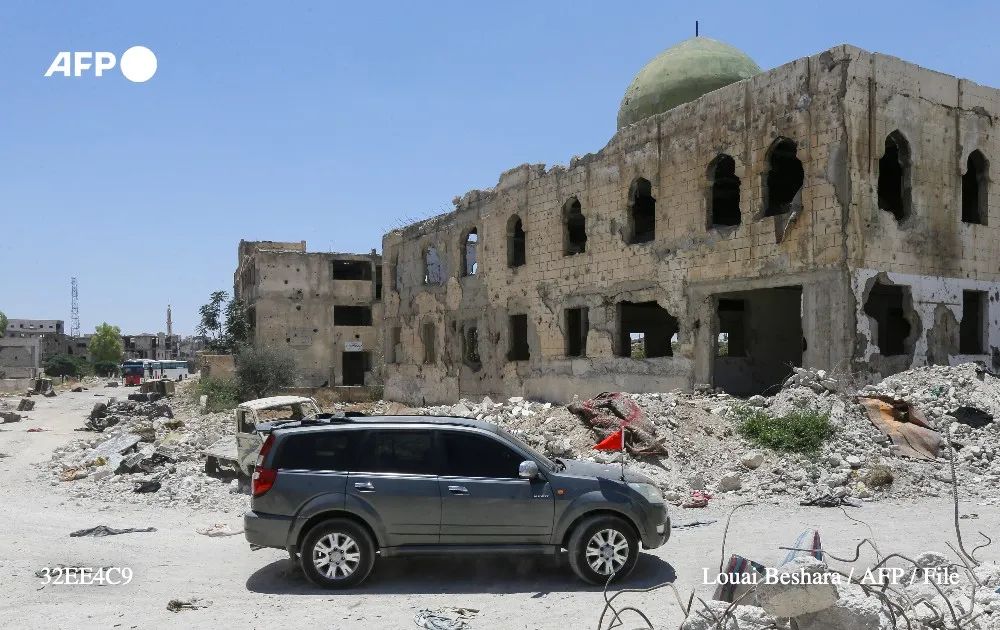 真实景叙利亚战场成中国片场