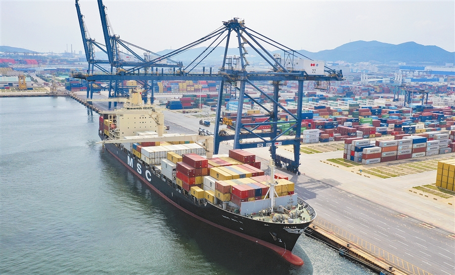 大连港本月再添一条东南亚集装箱航线|大连港_新浪财经_新浪网