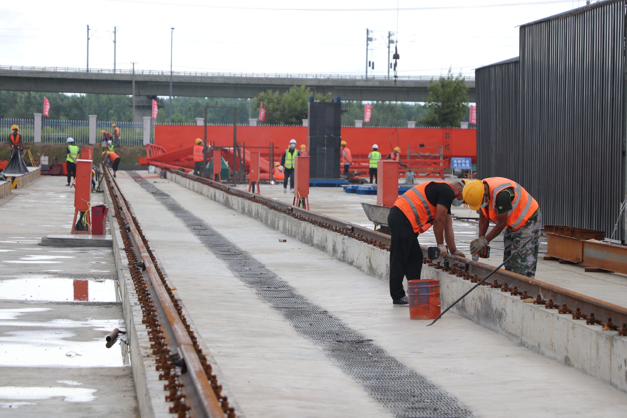 全面启动夏季攻势黑龙江交通建设掀起大干快上施工热潮