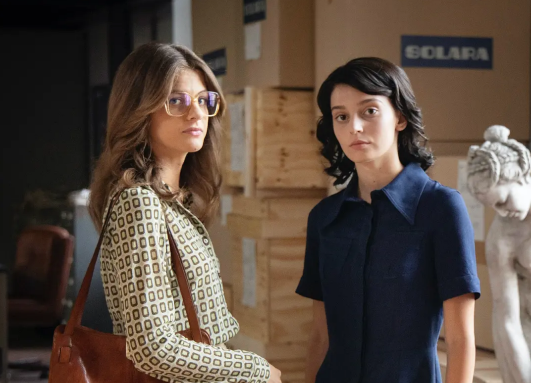 《我的天才女友》：又一个 “塑料姐妹情”故事，还是当代最伟大的小说之一？休闲区蓝鸢梦想 - Www.slyday.coM