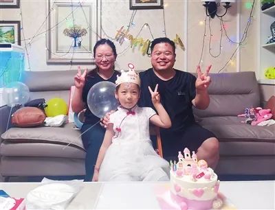 “看哭了，又笑了”…看到早报报道后，10万网友给他点赞！休闲区蓝鸢梦想 - Www.slyday.coM