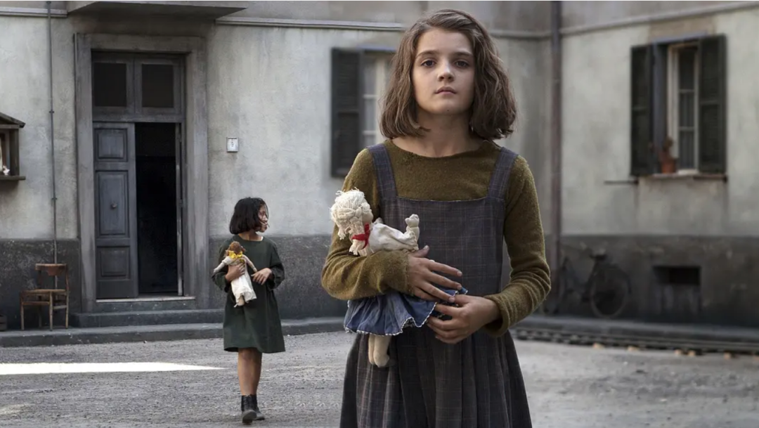 《我的天才女友》：又一个 “塑料姐妹情”故事，还是当代最伟大的小说之一？休闲区蓝鸢梦想 - Www.slyday.coM