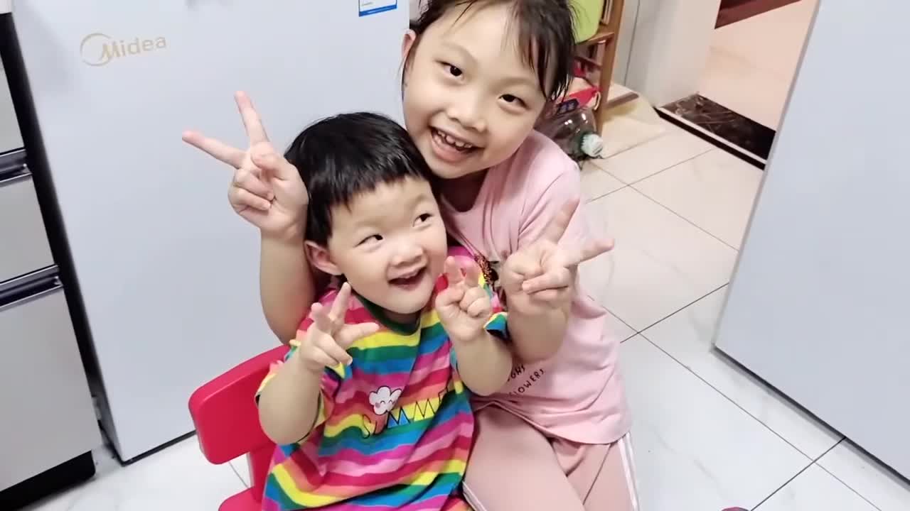 和小朋友互动的小游戏