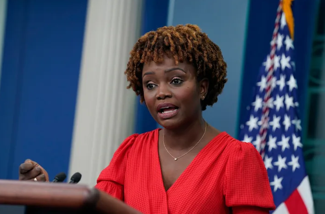 白宫发言人卡琳·让-皮埃尔