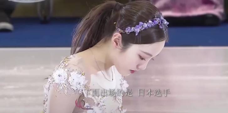 本田真凛花样滑冰她的水滴贝尔曼那么标准却也没熬过发育期她的青年赛