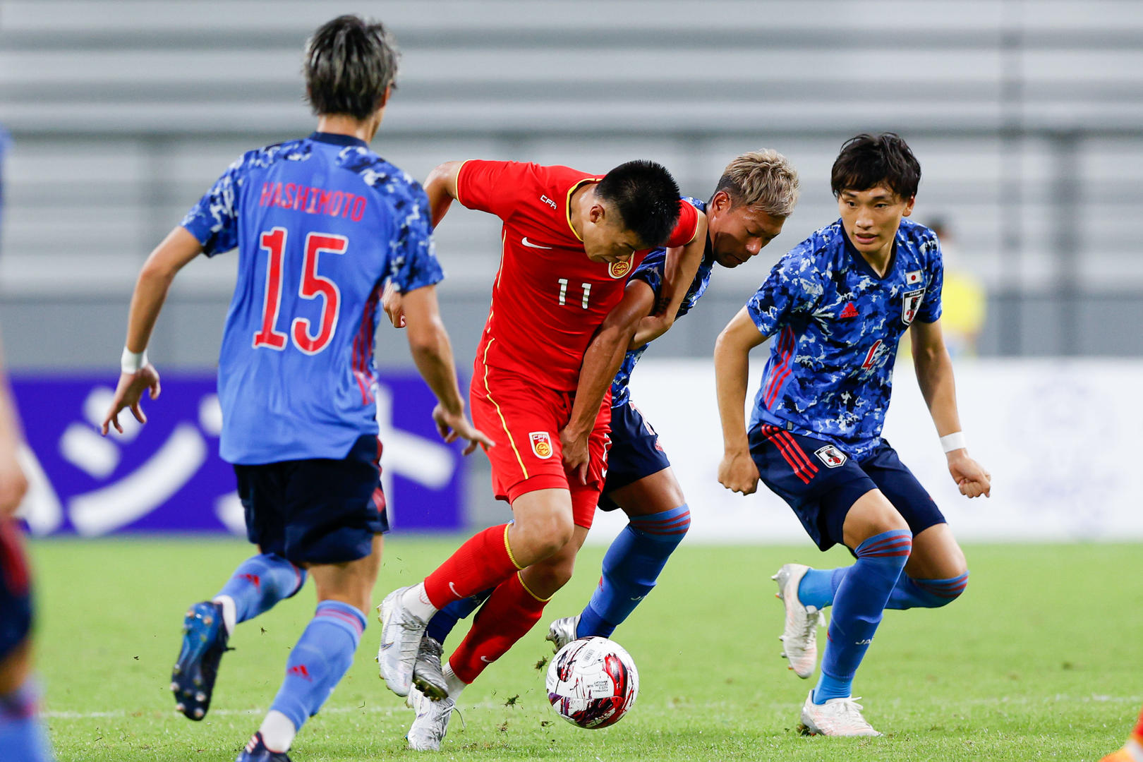 女足亚洲杯决赛：肖裕仪补时绝杀 中国3-2逆转韩国_凤凰网