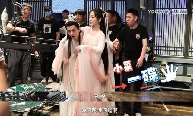 沉香如屑大婚花絮甜死人?杨紫问份子钱谁管,成毅说都是你的休闲区蓝鸢梦想 - Www.slyday.coM 沉香如屑大婚花絮甜死人?杨紫问份子钱谁管,成毅说都是你的休闲区蓝鸢梦想 - Www.slyday.coM