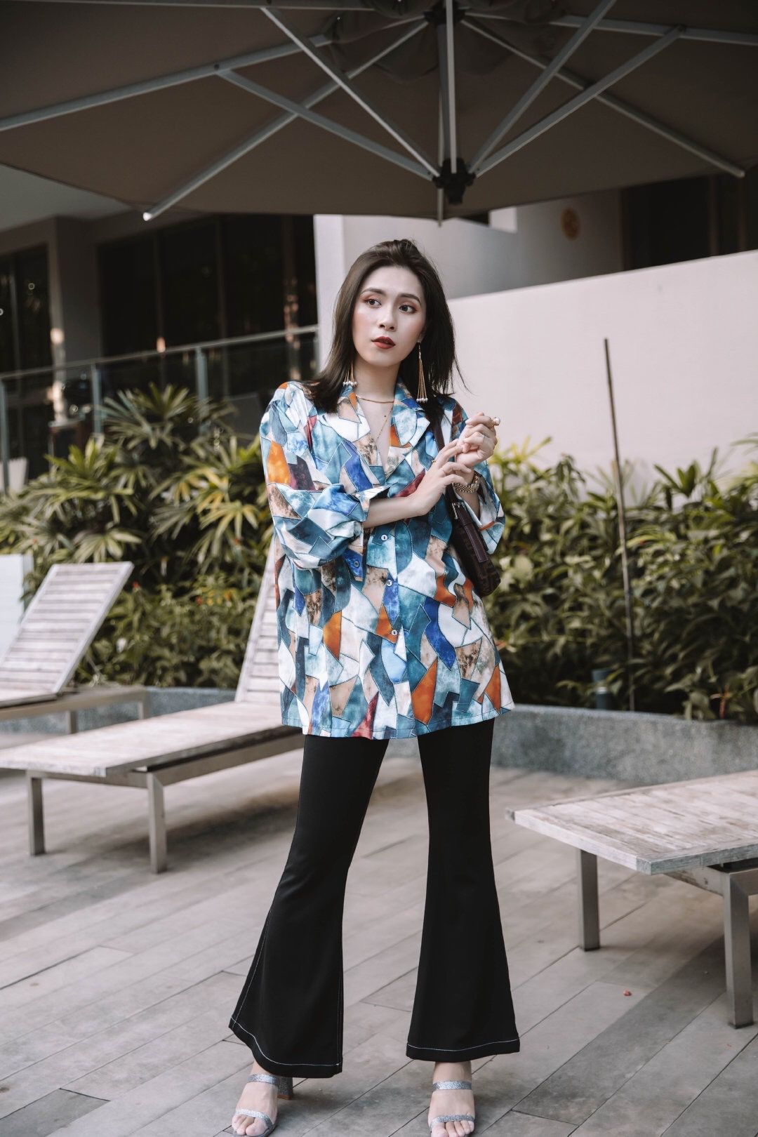 中年女人要懂得“断舍离”,衣柜里这5件衣服就扔了吧,太没档次休闲区蓝鸢梦想 - Www.slyday.coM 中年女人要懂得“断舍离”,衣柜里这5件衣服就扔了吧,太没档次休闲区蓝鸢梦想 - Www.slyday.coM