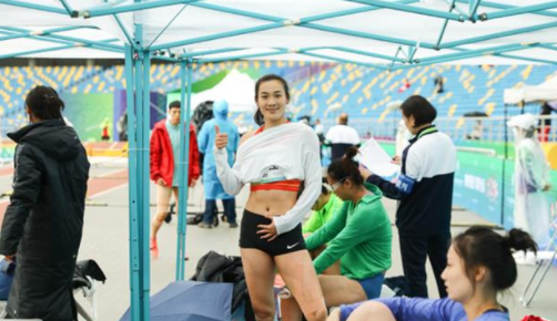 郎才女貌！谢震业官宣即将大婚，相恋十余载，体坛神仙眷侣休闲区蓝鸢梦想 - Www.slyday.coM