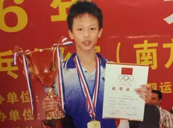 林高远的故事：一鸣惊人成为国乒主力，输给张本智和留下无尽争议|乒乓球|许昕|刘国梁|马龙|世乒赛_新浪体育_新浪新闻