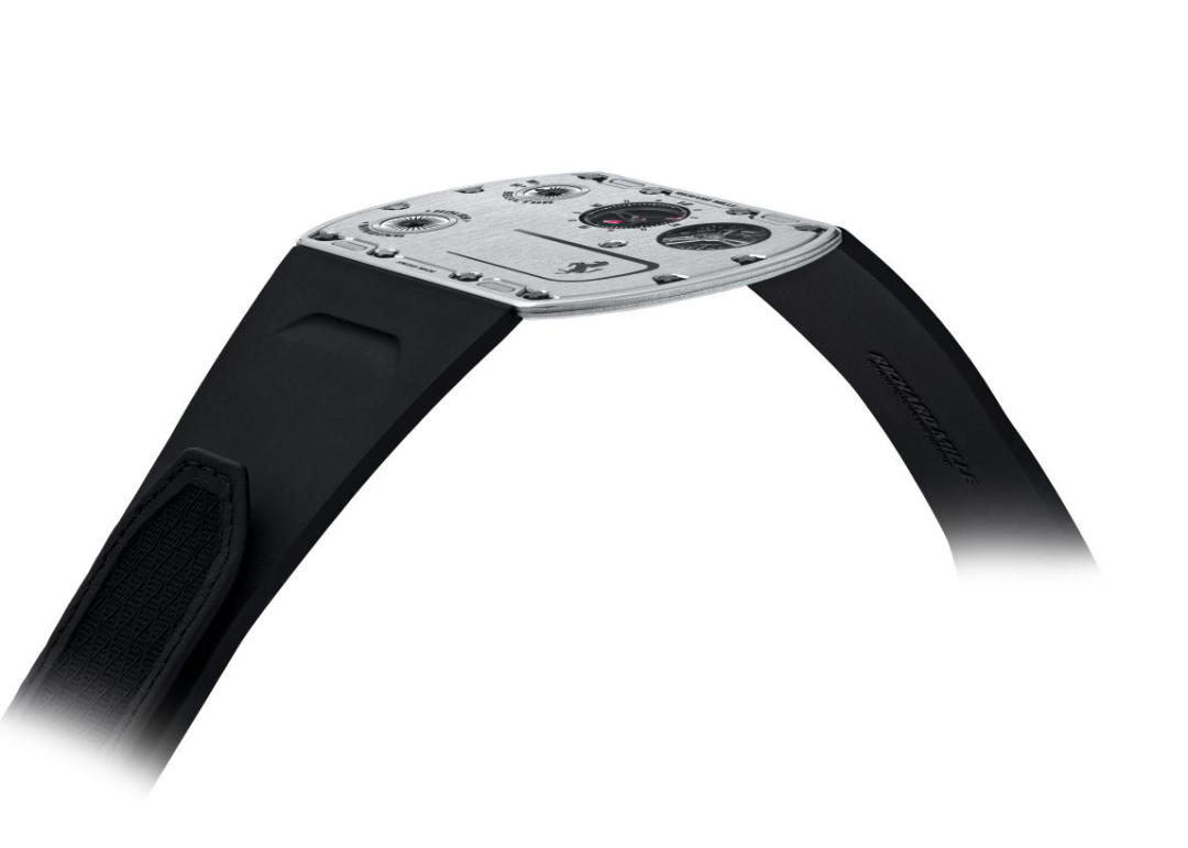 比硬币还纤薄，为什么RICHARD MILLE与法拉利的合作表款长这样？休闲区蓝鸢梦想 - Www.slyday.coM