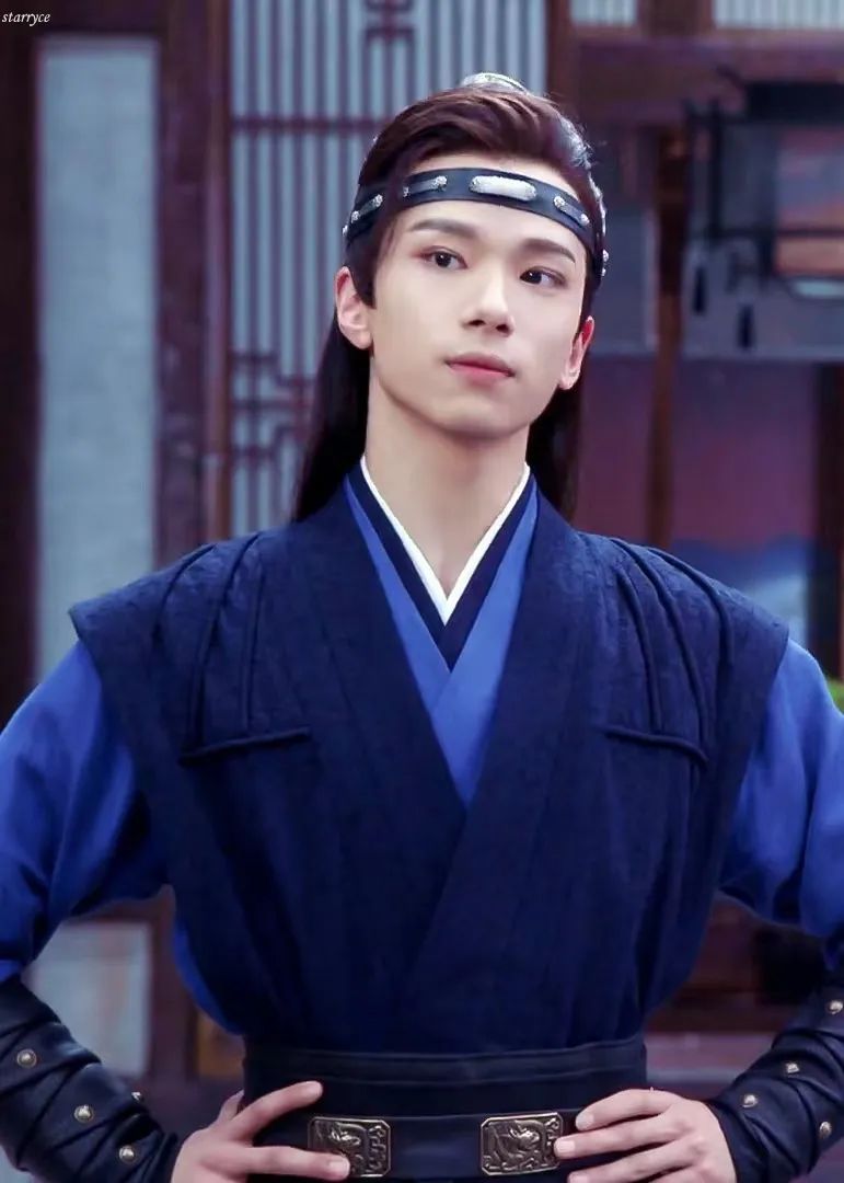 还记得亲爱的热爱的余承恩吗如今撞脸小狗