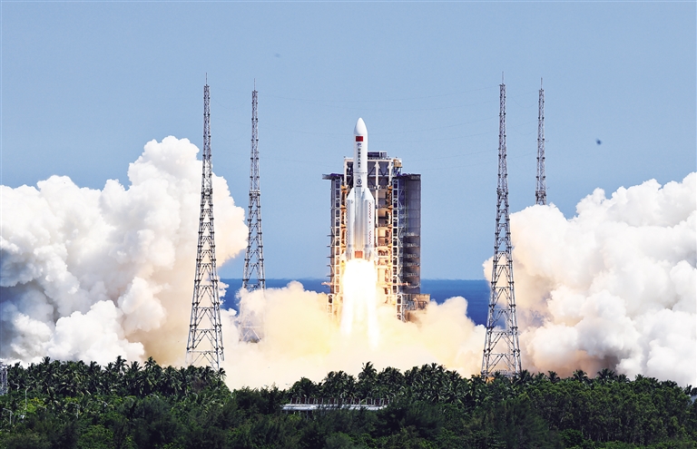 成功！“问天”探苍穹休闲区蓝鸢梦想 - Www.slyday.coM