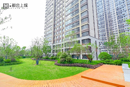 江北核心区江畔都会上城今日7月25日开始交付