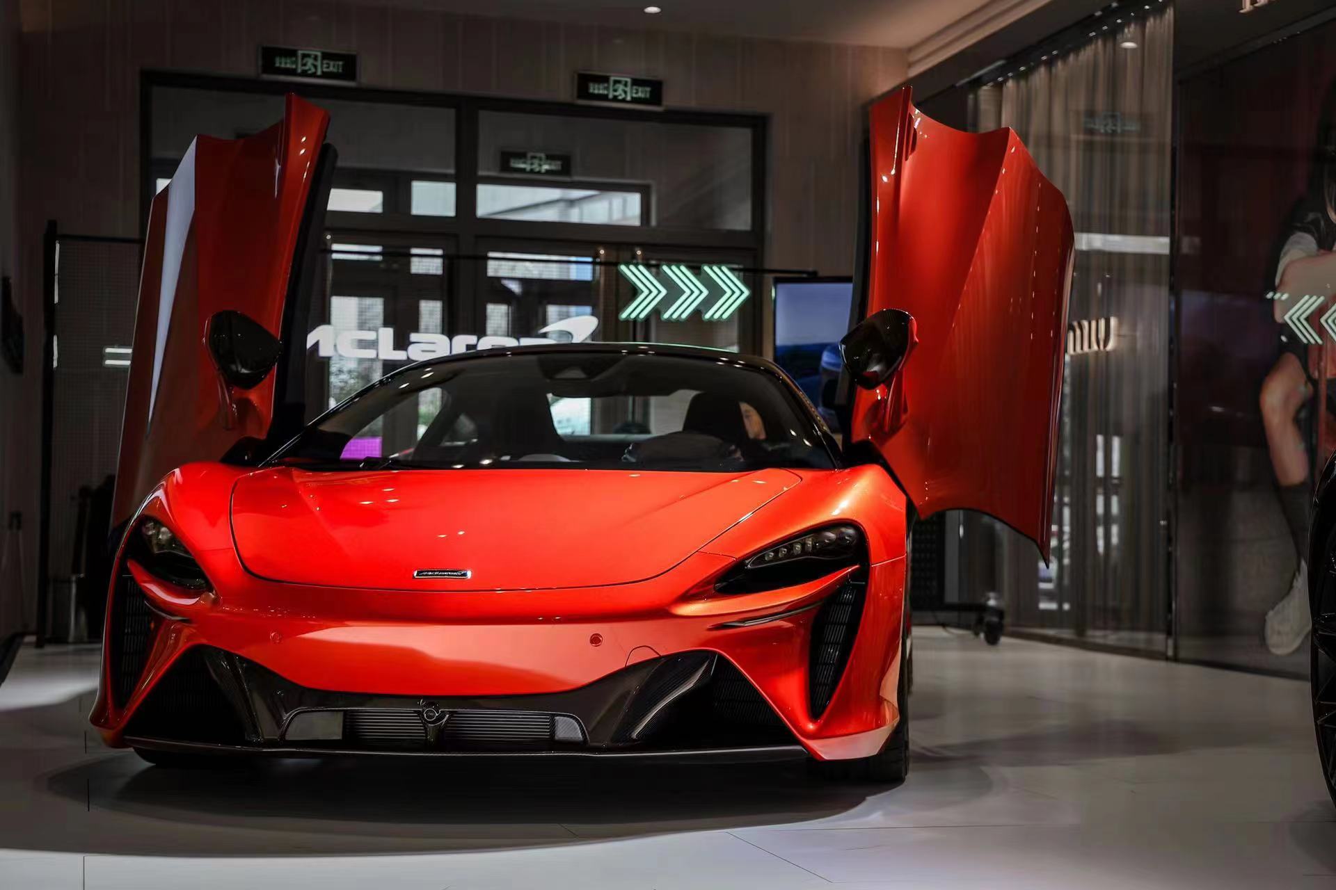 迈凯伦artura全新高性能混合动力超级跑车正式登陆山东青岛