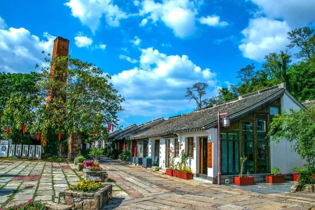 陶式旅游,去无锡宜兴丁蜀镇看看还有陶文化市集爬大潮山,逛逛青龙山