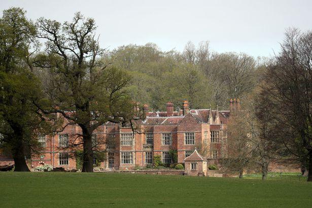 首相乡村官邸 图源:英国《镜报》