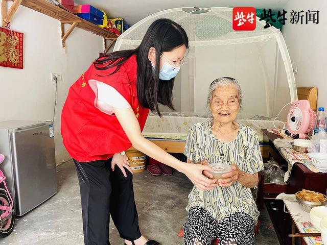 苏州太平街道：夏日关怀送清凉，幸福养老暖人心