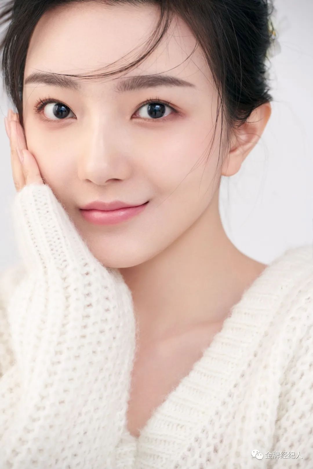 人生体验家白卉子:对表演,"求知若饥,虚心若愚"__财经头条