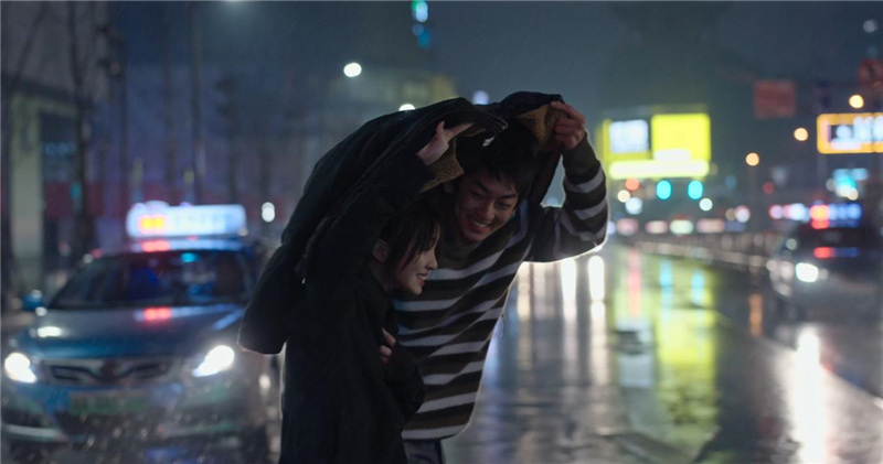 爱在长沙光影里！电影《我们的样子像极了爱情》七夕公映休闲区蓝鸢梦想 - Www.slyday.coM