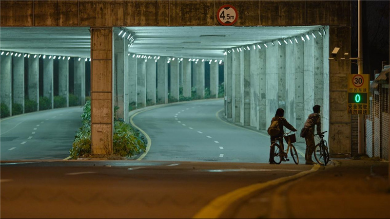 爱在长沙光影里！电影《我们的样子像极了爱情》七夕公映休闲区蓝鸢梦想 - Www.slyday.coM