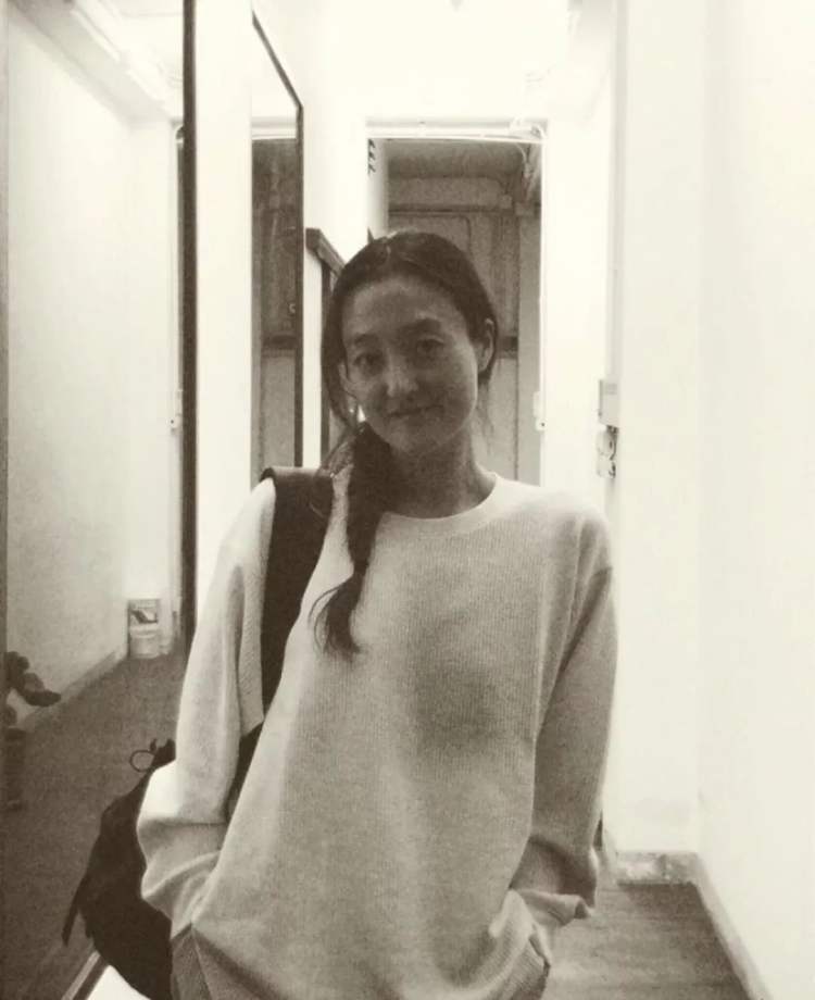 淡颜氛围感，靠的就是没欲望休闲区蓝鸢梦想 - Www.slyday.coM