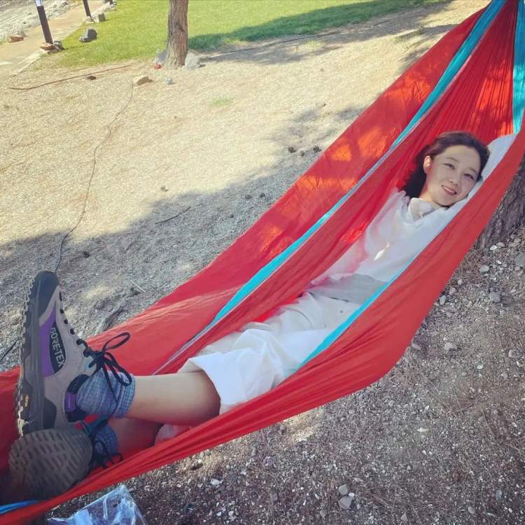 淡颜氛围感，靠的就是没欲望休闲区蓝鸢梦想 - Www.slyday.coM