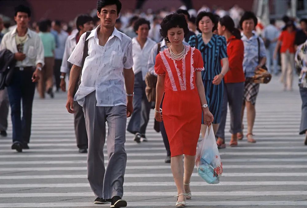 80年代的中国街头__财经头条