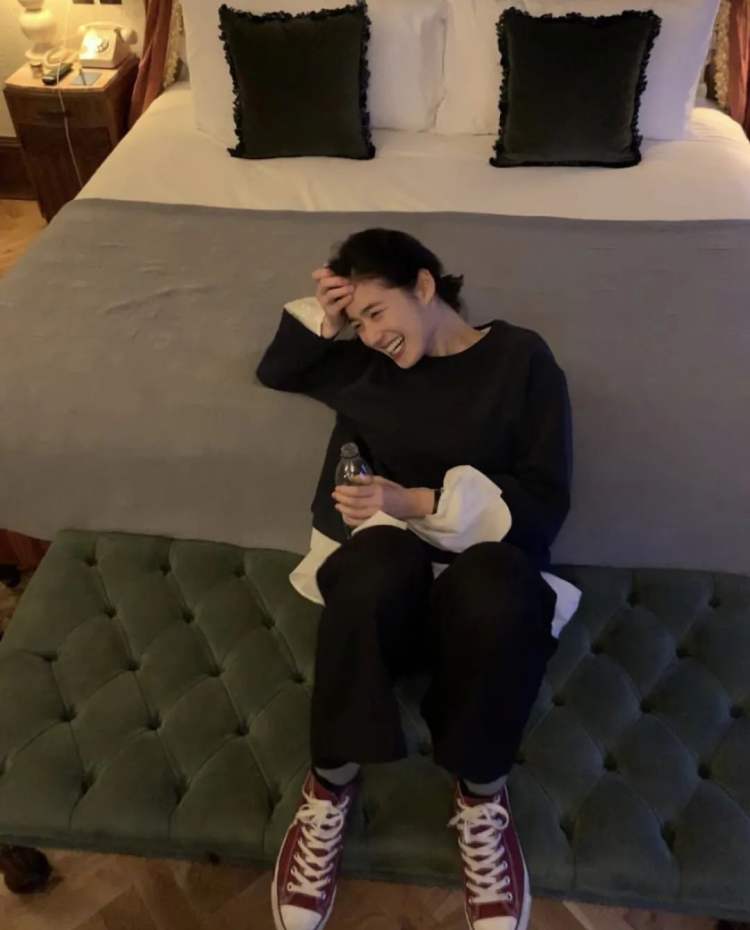 淡颜氛围感，靠的就是没欲望休闲区蓝鸢梦想 - Www.slyday.coM