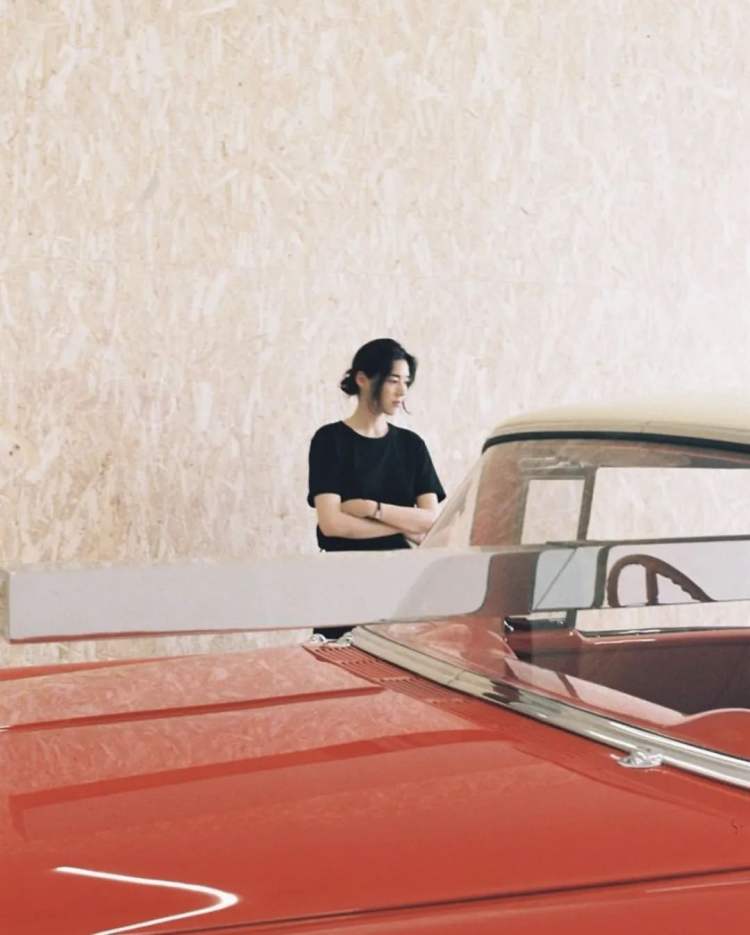 淡颜氛围感，靠的就是没欲望休闲区蓝鸢梦想 - Www.slyday.coM