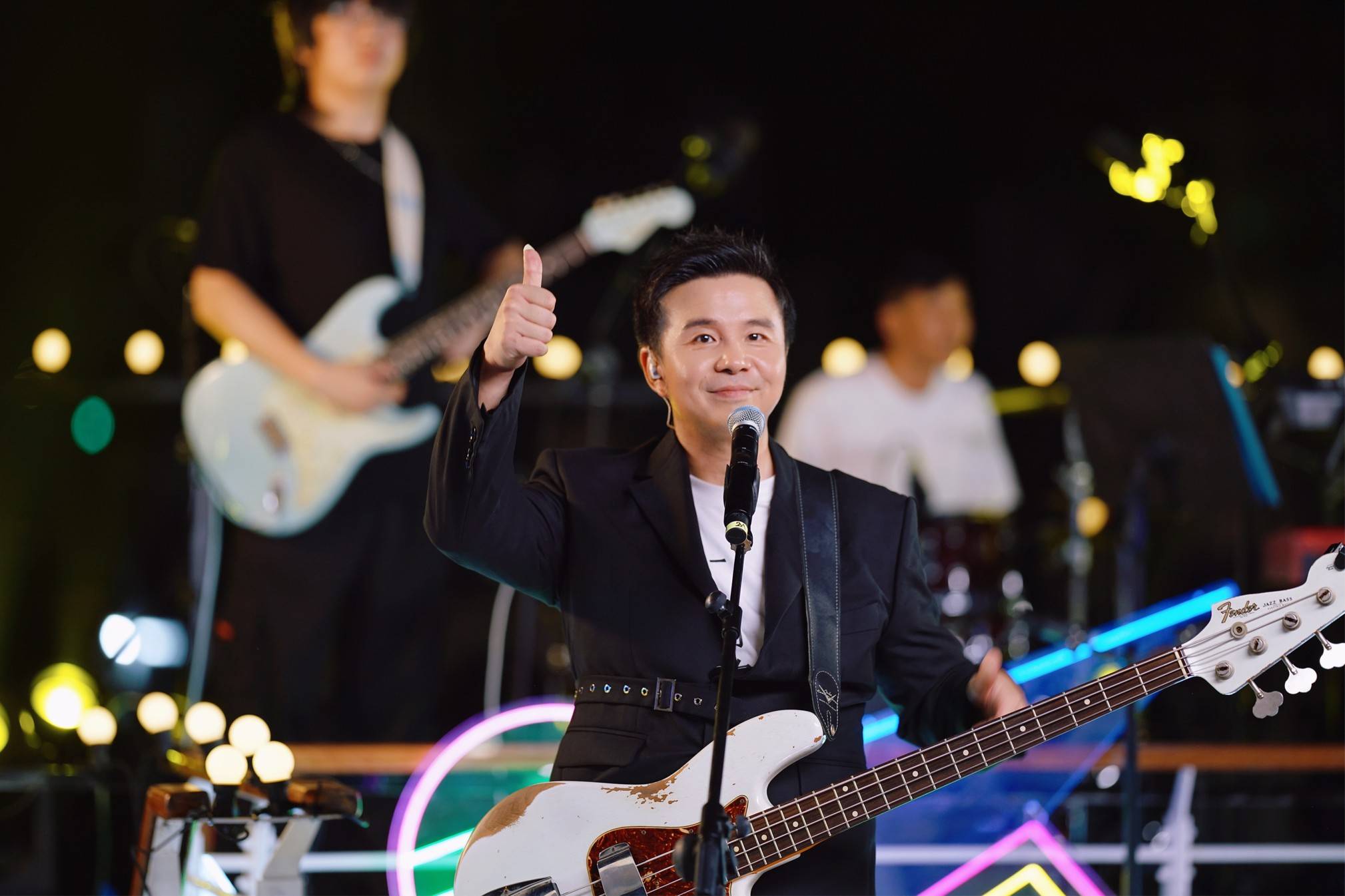 水木年华唱响国内首场5g"海上云歌会"|水木年华|歌会|卢庚戌_新浪新闻