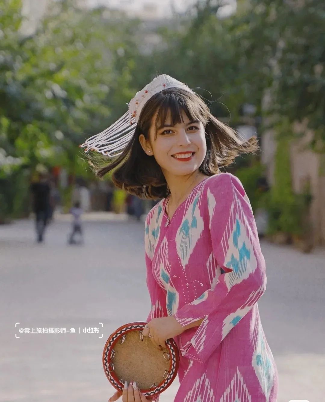 虫二女装