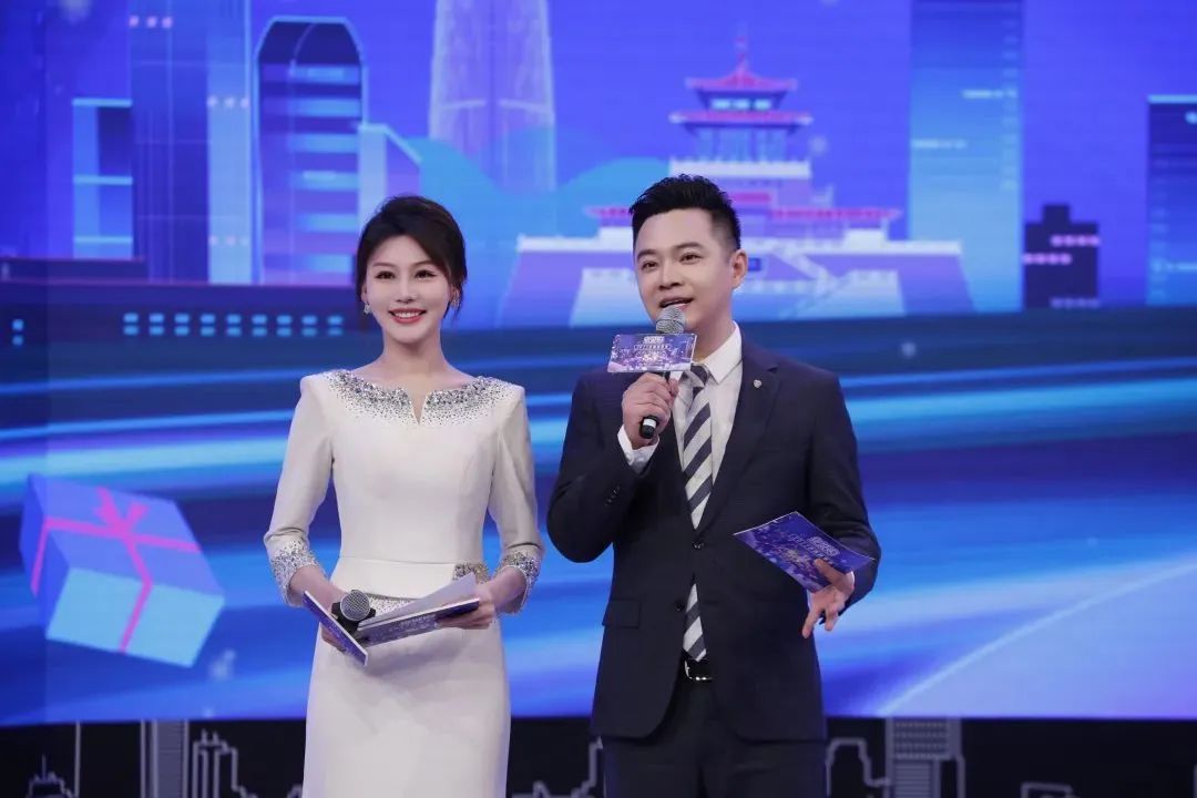 涨粉超越东方甄选济南台女主持人yoyo酱这下火大了