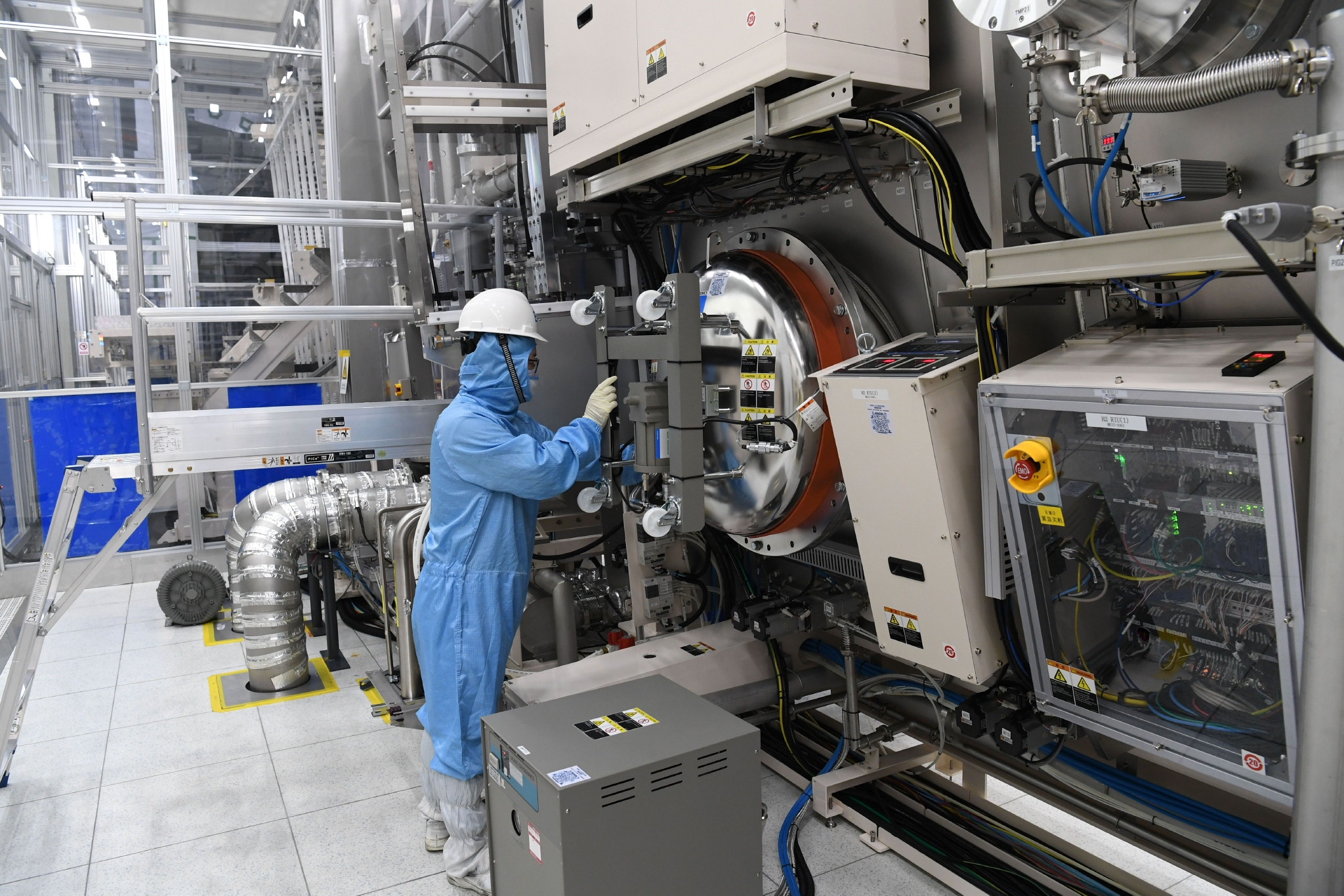 探访京东方显示屏生产线