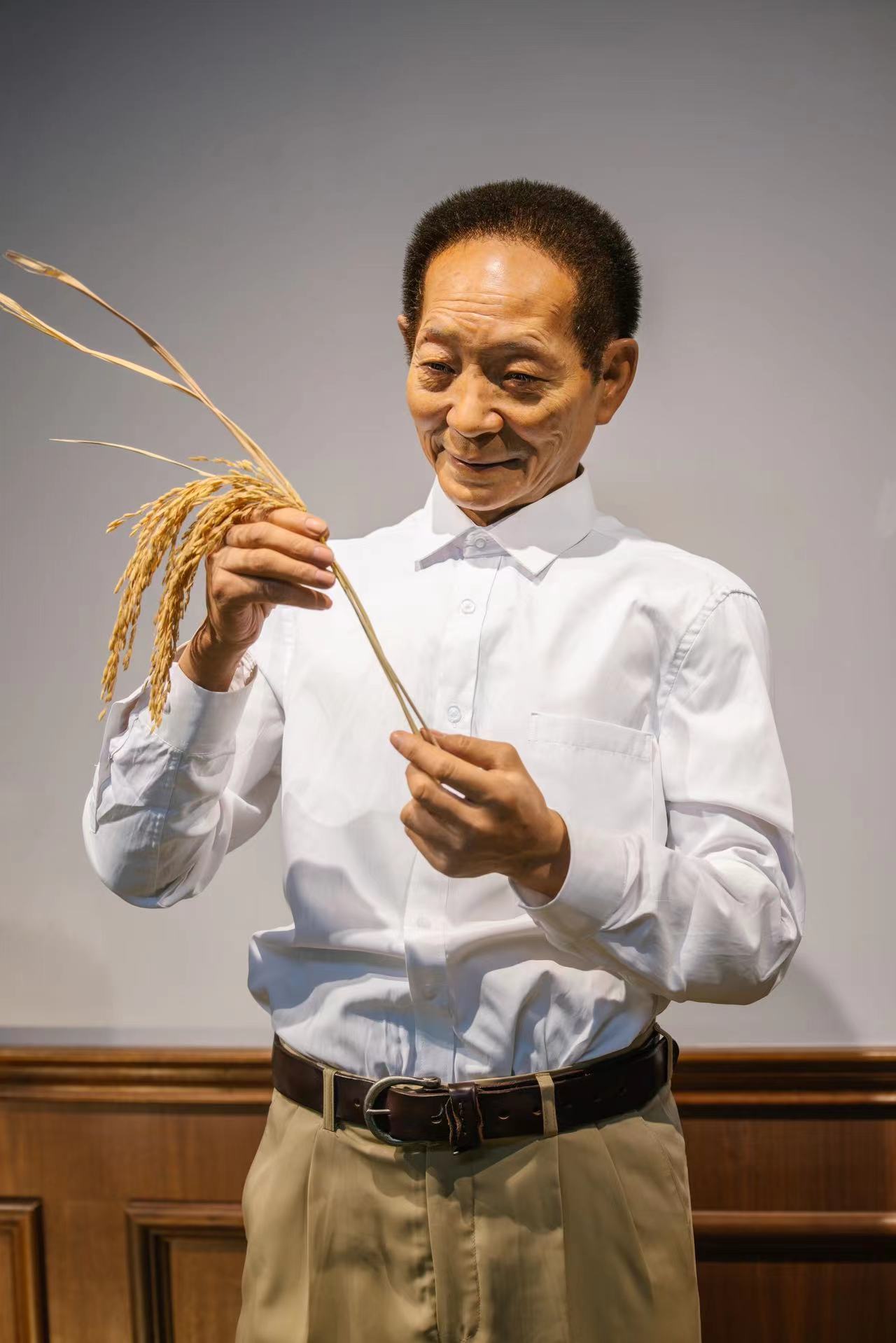 主题,由正佳集团发想,由科普专家孙维新教授汇整两千年来推动世界文明