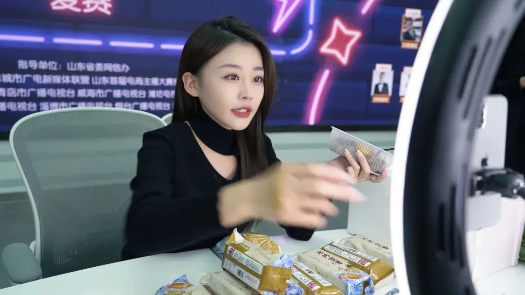 涨粉超越东方甄选济南台女主持人yoyo酱这下火大了