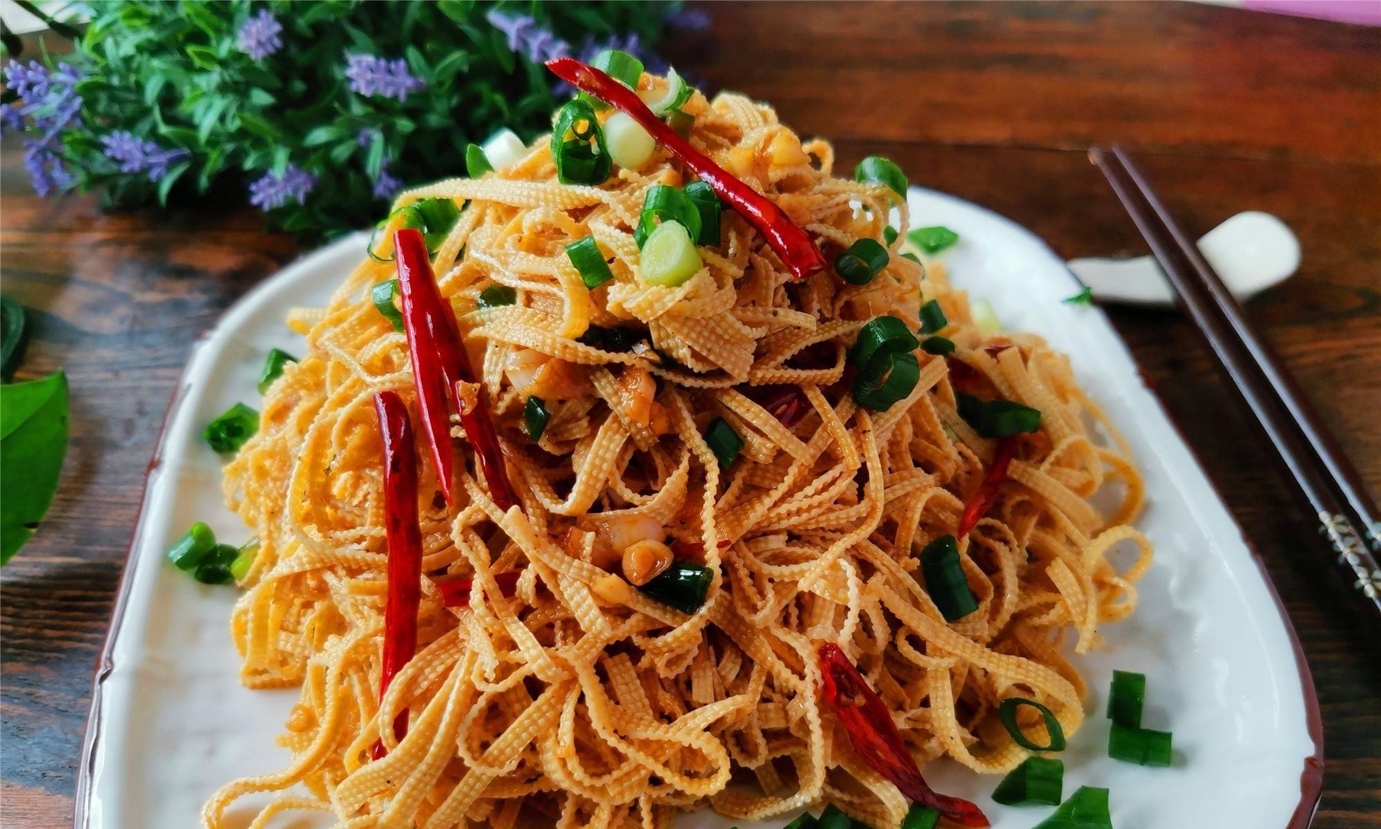 夏季吃干豆腐凉拌最受欢迎分享8道干豆腐凉拌做法开胃下饭